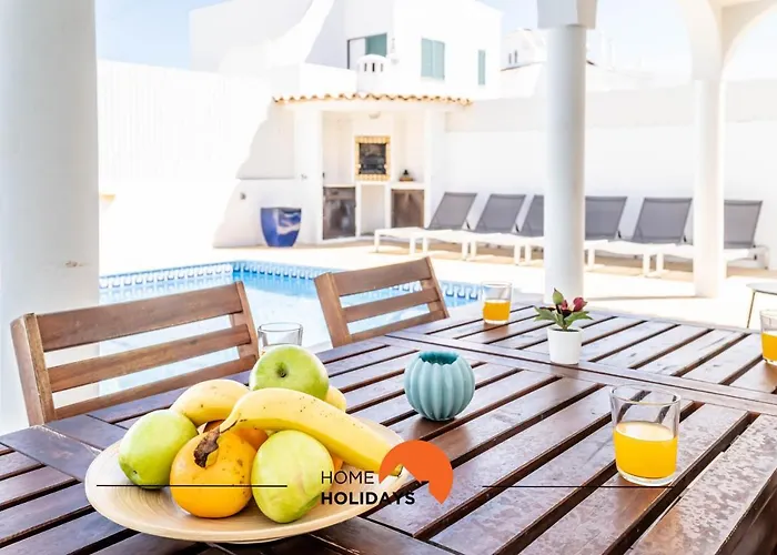 #072 Casa Longa By Holidays فيلة البوفيرا